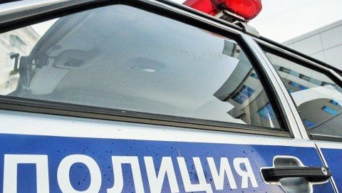 «Не понравилось, как они стоят»: полицейские задержали подозреваемого в повреждении автомобилей в Октябрьском районе Красноярска